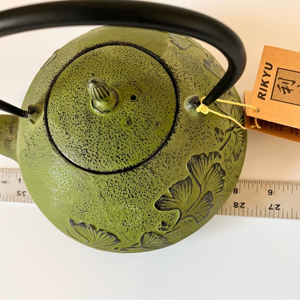 NWT Rikyu Japanese Green Cast Iron Teapot Kettle Gingko Leaf Design Infuser - Picture 10 of 11